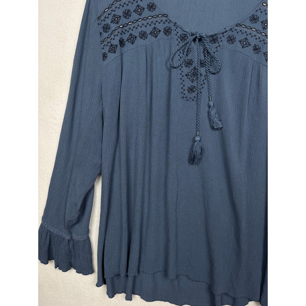 Unity World Wear Blouse Womens 3X Plus Embroidered Bell Sleeve Tassel Tie
